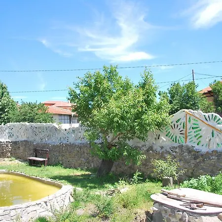 Veleka Holiday