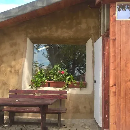 Ваканционна къща Veleka Holiday *